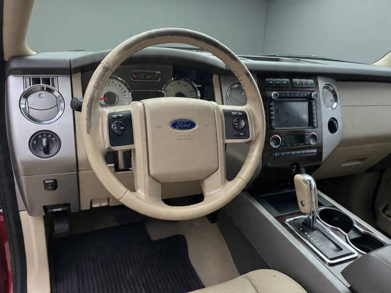 2014 Ford Expedition EL XLT