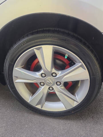 2013 Acura ILX 2.0L w/Tech