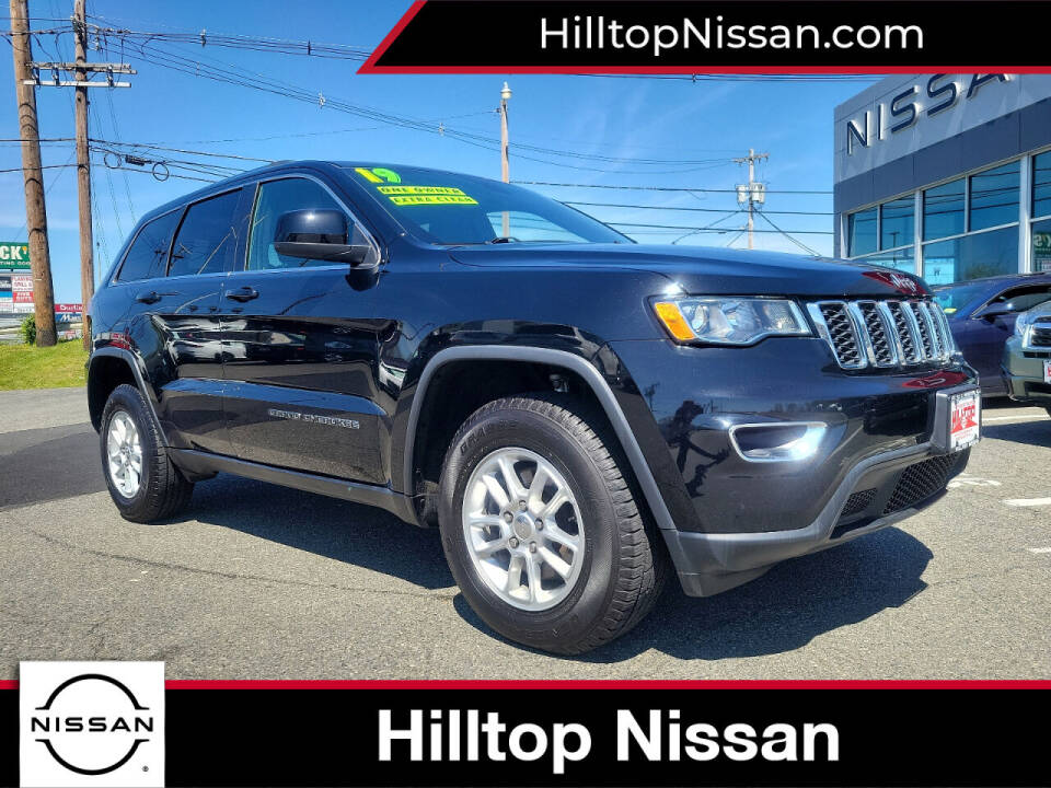 2019 Jeep Grand Cherokee for sale at HILLTOP NISSAN in East Hanover, NJ