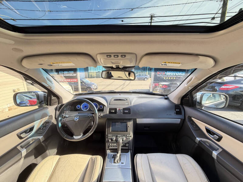 2011 Volvo XC90 3.2 R-Design