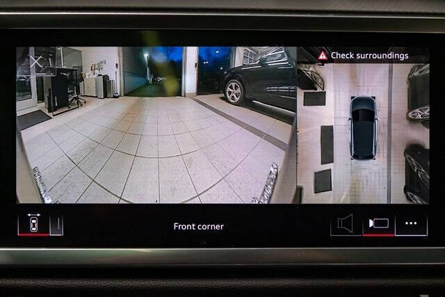 2024 Audi Q3 quattro S line Prem Plus 45 TFSI