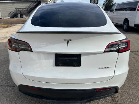 2023 Tesla Model Y Performance