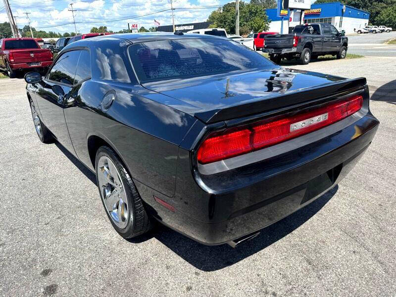 2011 Dodge Challenger R/T Plus