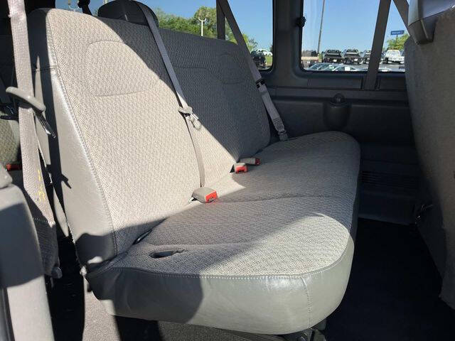 2024 Chevrolet Express LT 3500