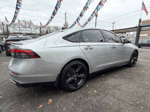 2025 Honda Accord Hybrid Sport-L