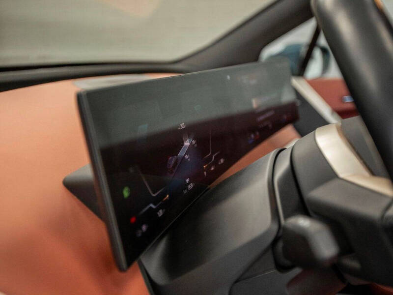 2023 BMW iX xDrive50