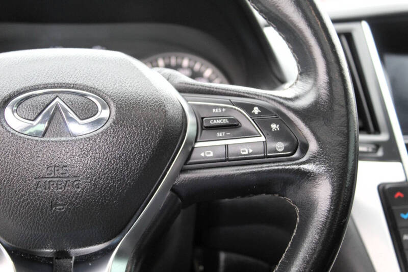 2021 Infiniti Q50 Luxe