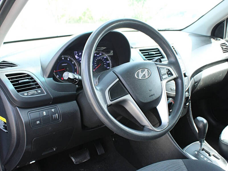 2017 Hyundai Accent