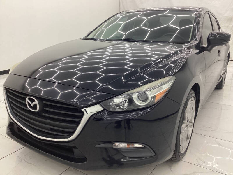 2018 Mazda Mazda3 Touring's photo