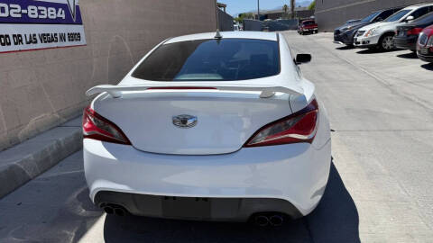 2016 Hyundai Genesis Coupe