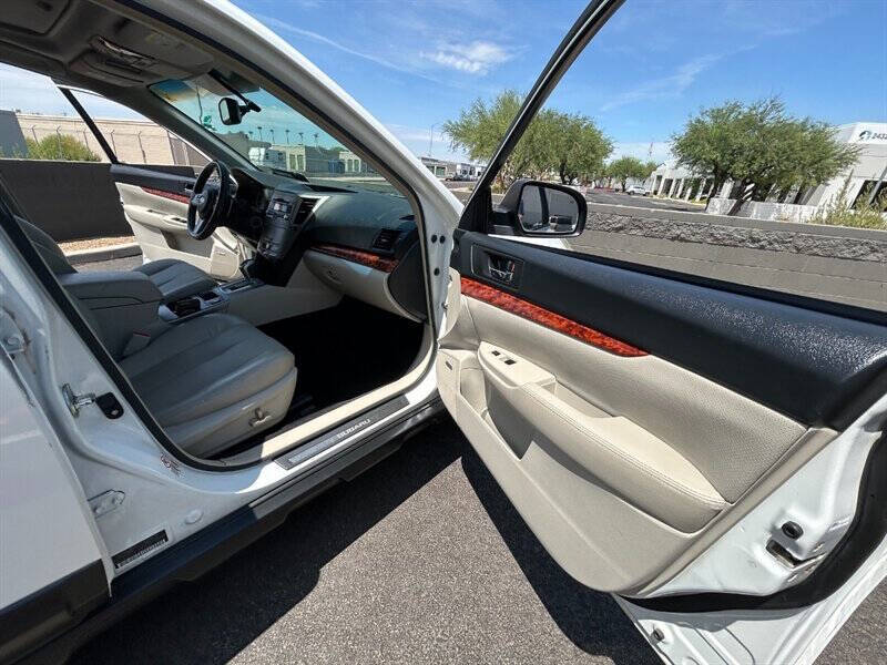 2011 Subaru Outback 2.5i Limited
