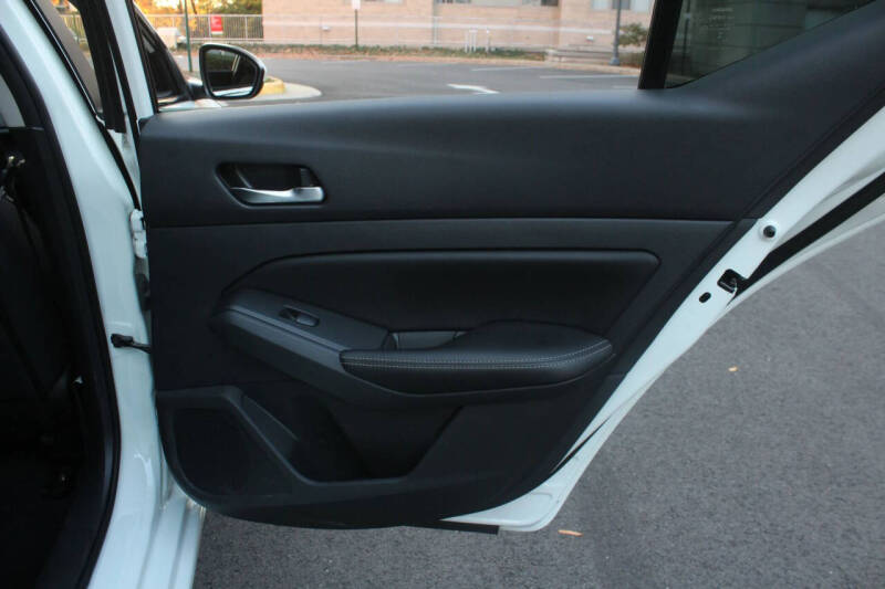 2022 Nissan Altima 2.5 SV