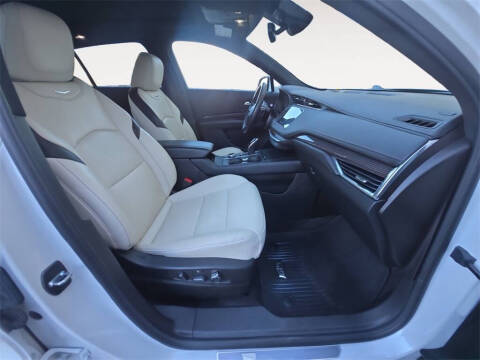 2023 Cadillac XT4 Sport