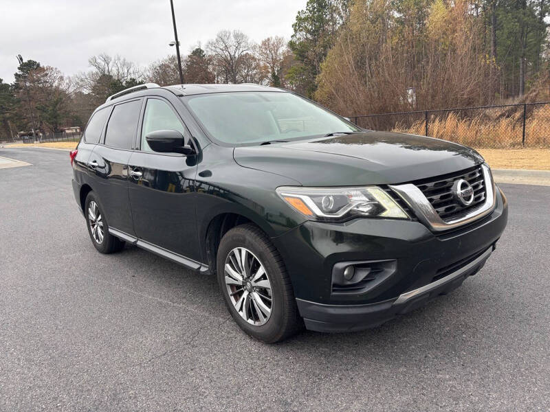 2019 Nissan Pathfinder SV