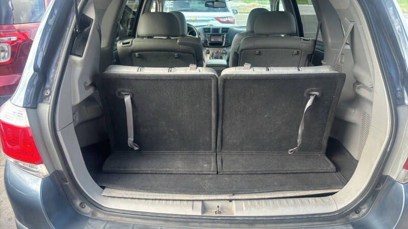 2013 Toyota Highlander Plus