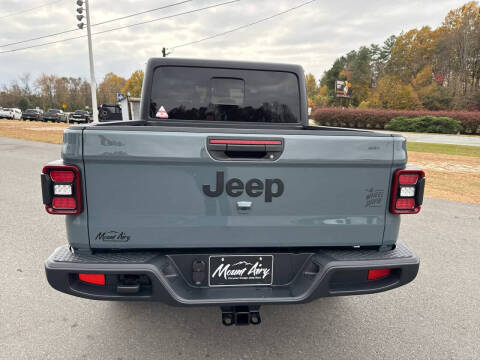 2026 Jeep Gladiator Willys