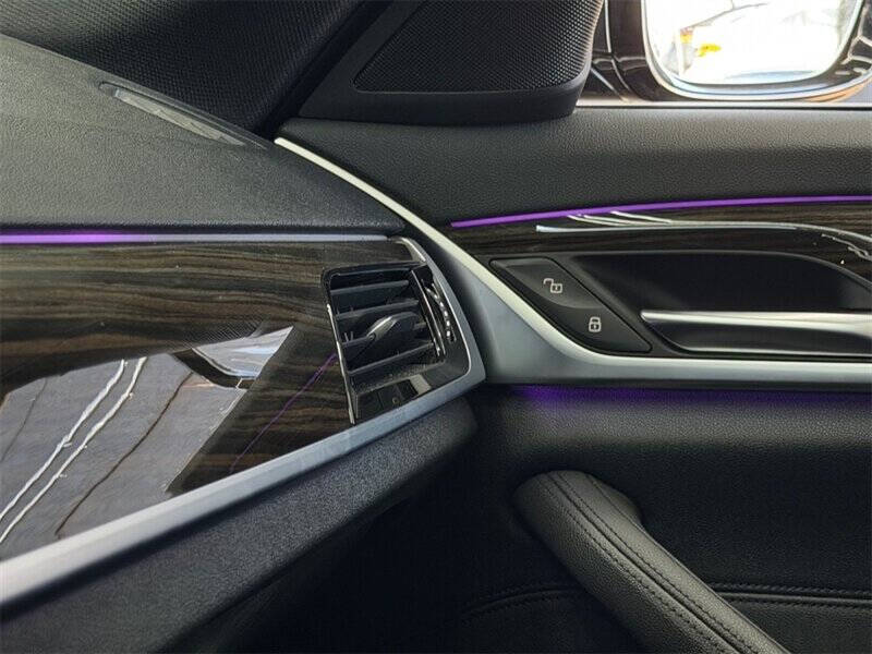 2020 BMW 5 Series 530i