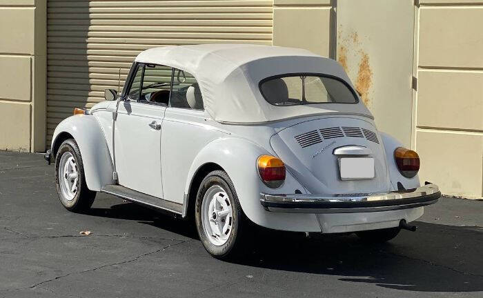 1977 Volkswagen Super Beetle