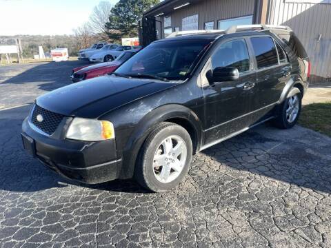 2005 Ford Freestyle for sale at EAGLE ROCK AUTO SALES in Eagle Rock MO