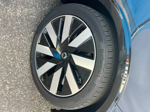 2024 Volvo S90 Recharge T8 Ultimate