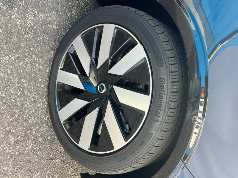 2024 Volvo S90 Recharge T8 Ultimate