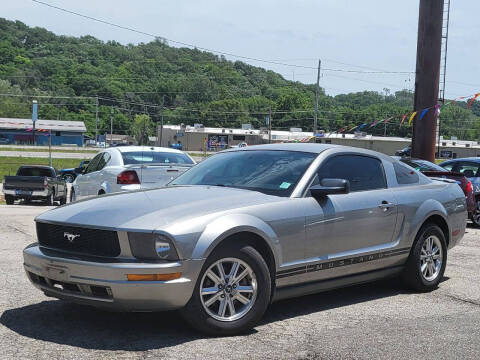 2008 Ford Mustang V6 Deluxe
