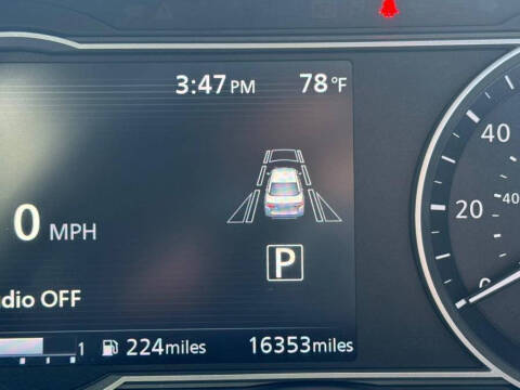 2024 Nissan Versa SR