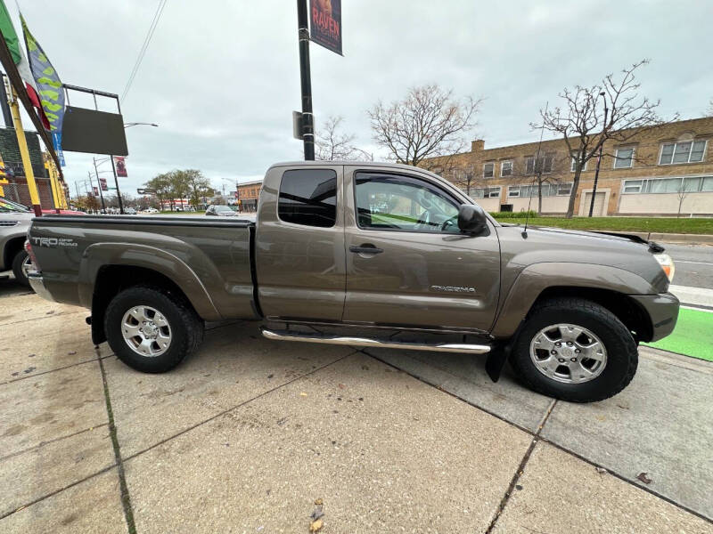 2012 Toyota Tacoma Base photo 5