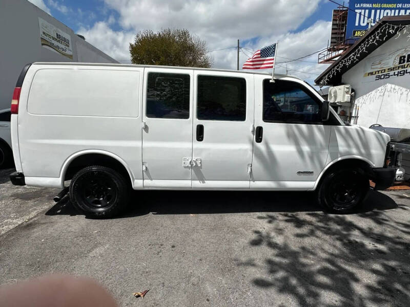 2003 Chevrolet Express 2500