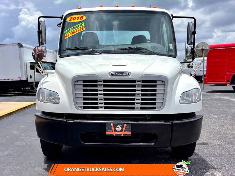 2018 Freightliner M2 106