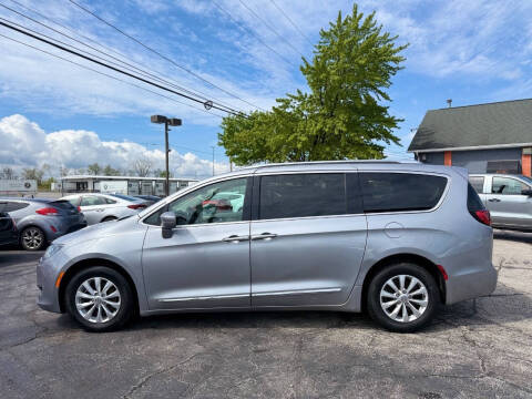 2018 Chrysler Pacifica Touring L Plus