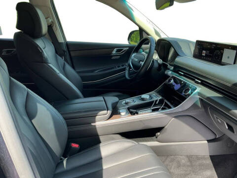 2024 Genesis GV80 2.5T