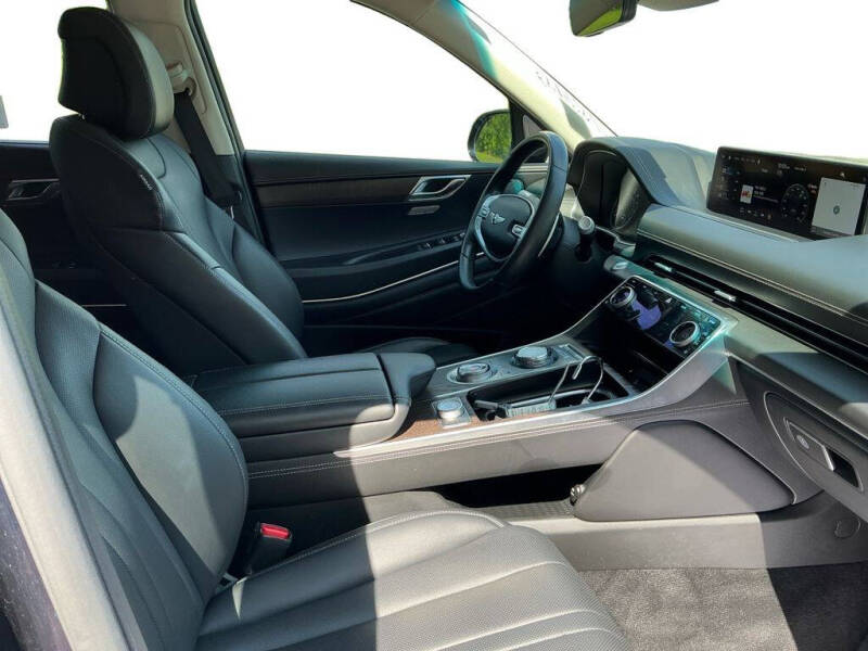 2024 Genesis GV80 2.5T