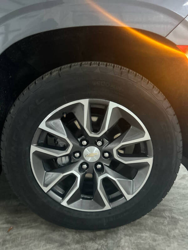 2022 Chevrolet Suburban LT