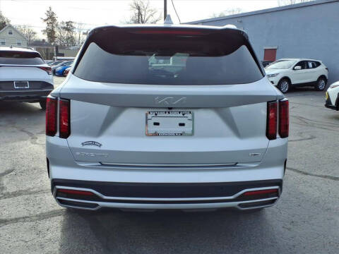 2023 Kia Sorento Hybrid EX