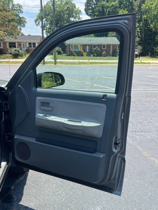 2006 Dodge Dakota SLT