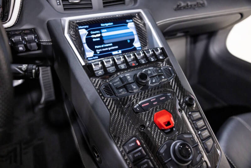 2019 Lamborghini Aventador LP 740-4 S