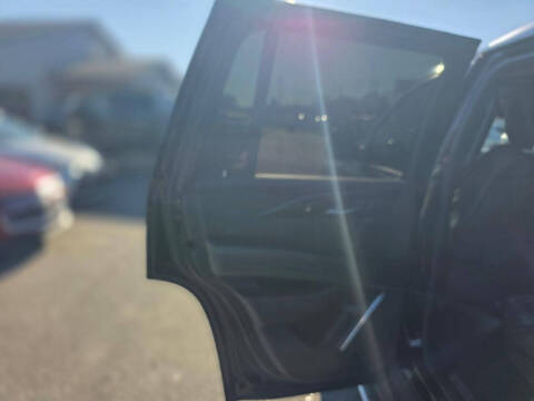 2017 Cadillac Escalade Platinum