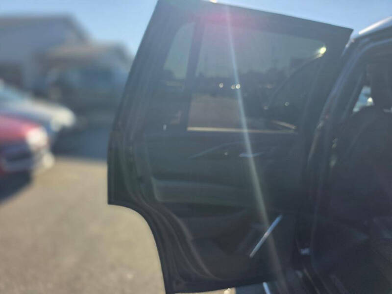 2017 Cadillac Escalade Platinum