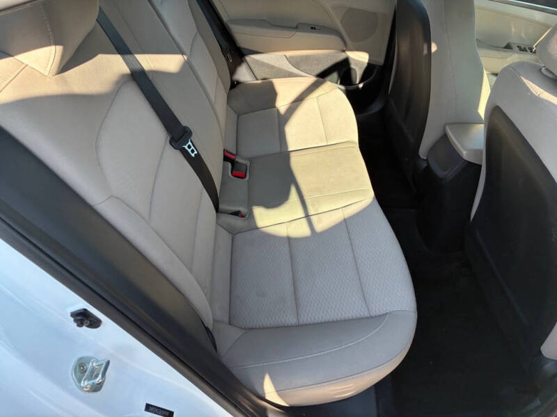 2020 Hyundai Elantra