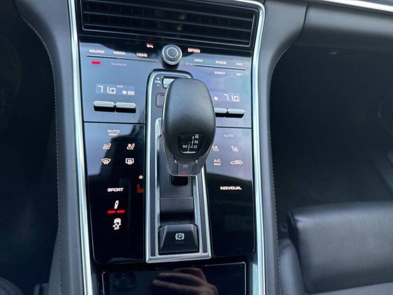 2021 Porsche Panamera