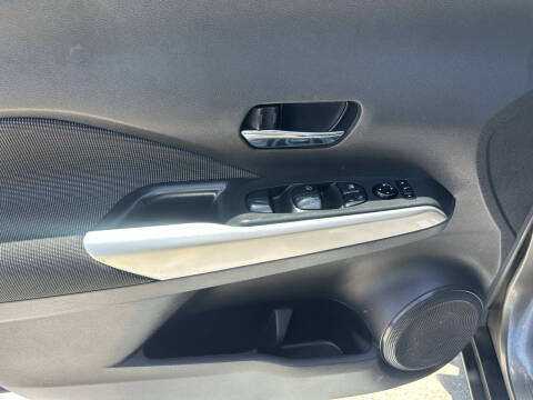 2019 Nissan Kicks SV