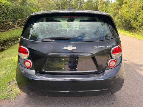 2015 Chevrolet Sonic LT Auto