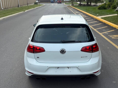 2015 Volkswagen Golf R 4Motion