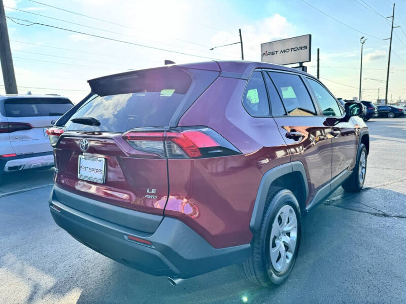 2022 Toyota RAV4 LE