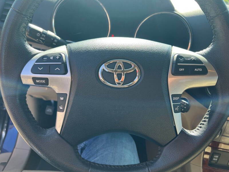 2013 Toyota Highlander Limited