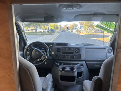 2022 Ford E-Series E-350 SD