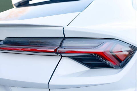 2023 Lamborghini Urus S