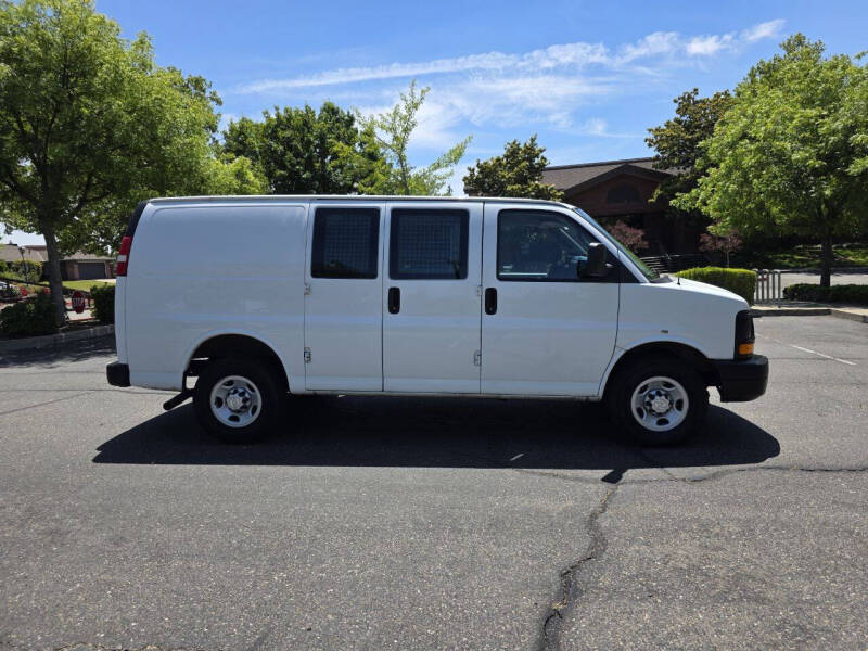 2016 Chevrolet Express 2500