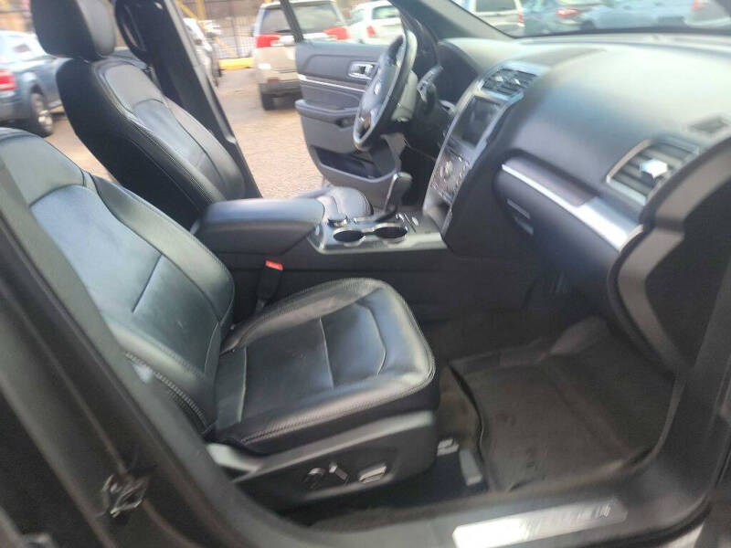 2017 Ford Explorer Limited